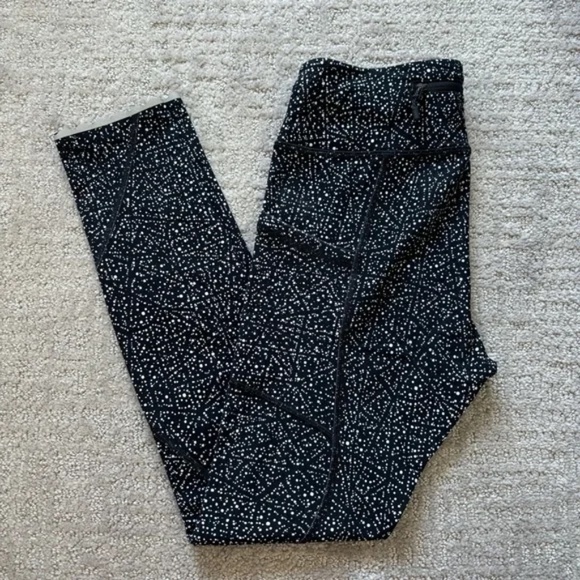 Lululemon Tight Stuff Tight II - Picture 2 of 7